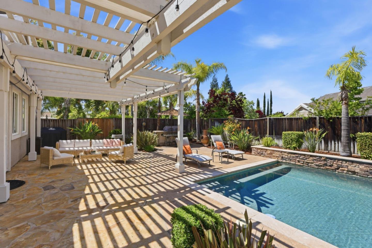 Property photo 40