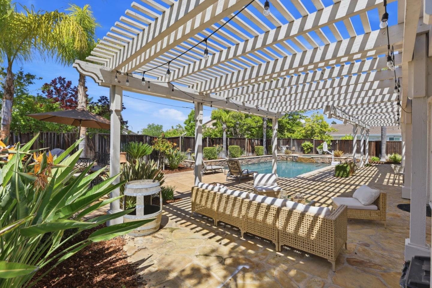 Property photo 42