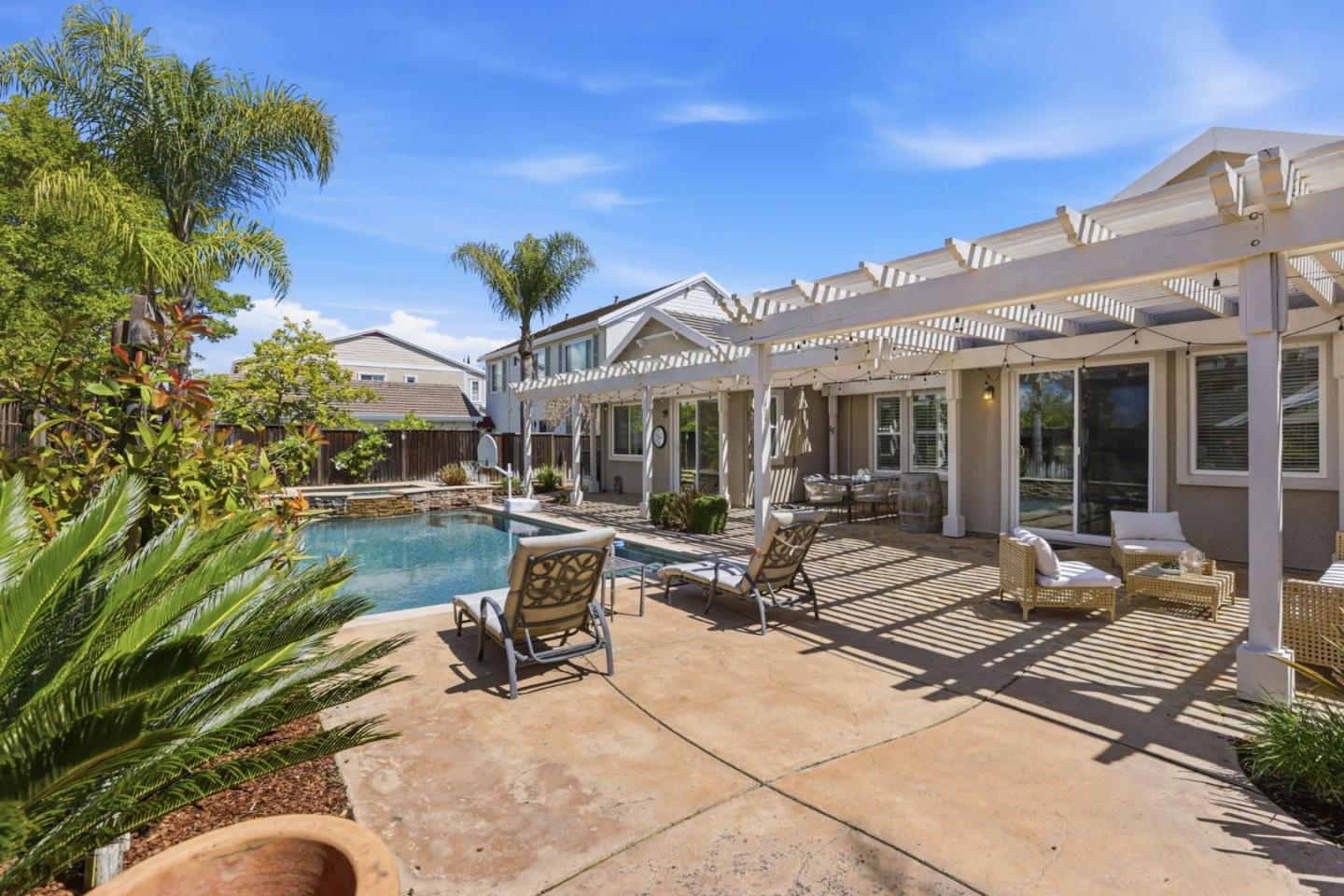 Property photo 43