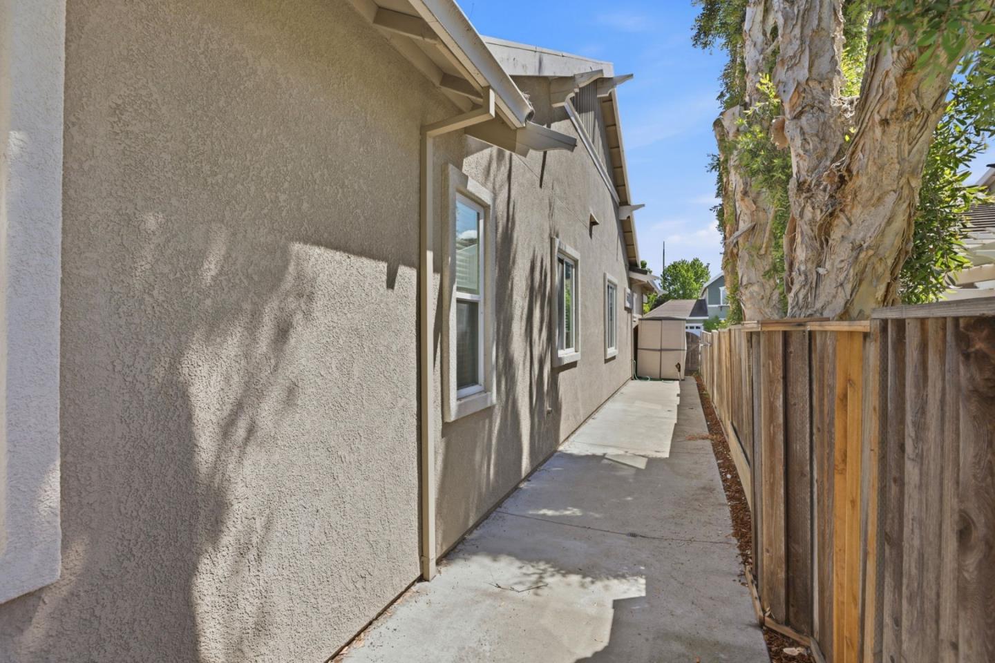 Property photo 47