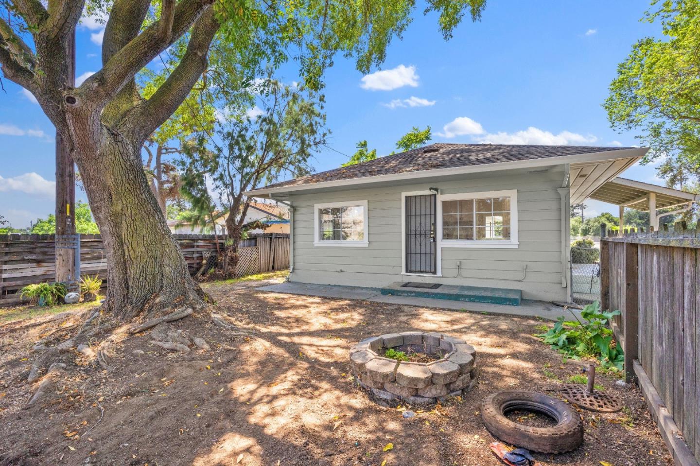 Property photo 32
