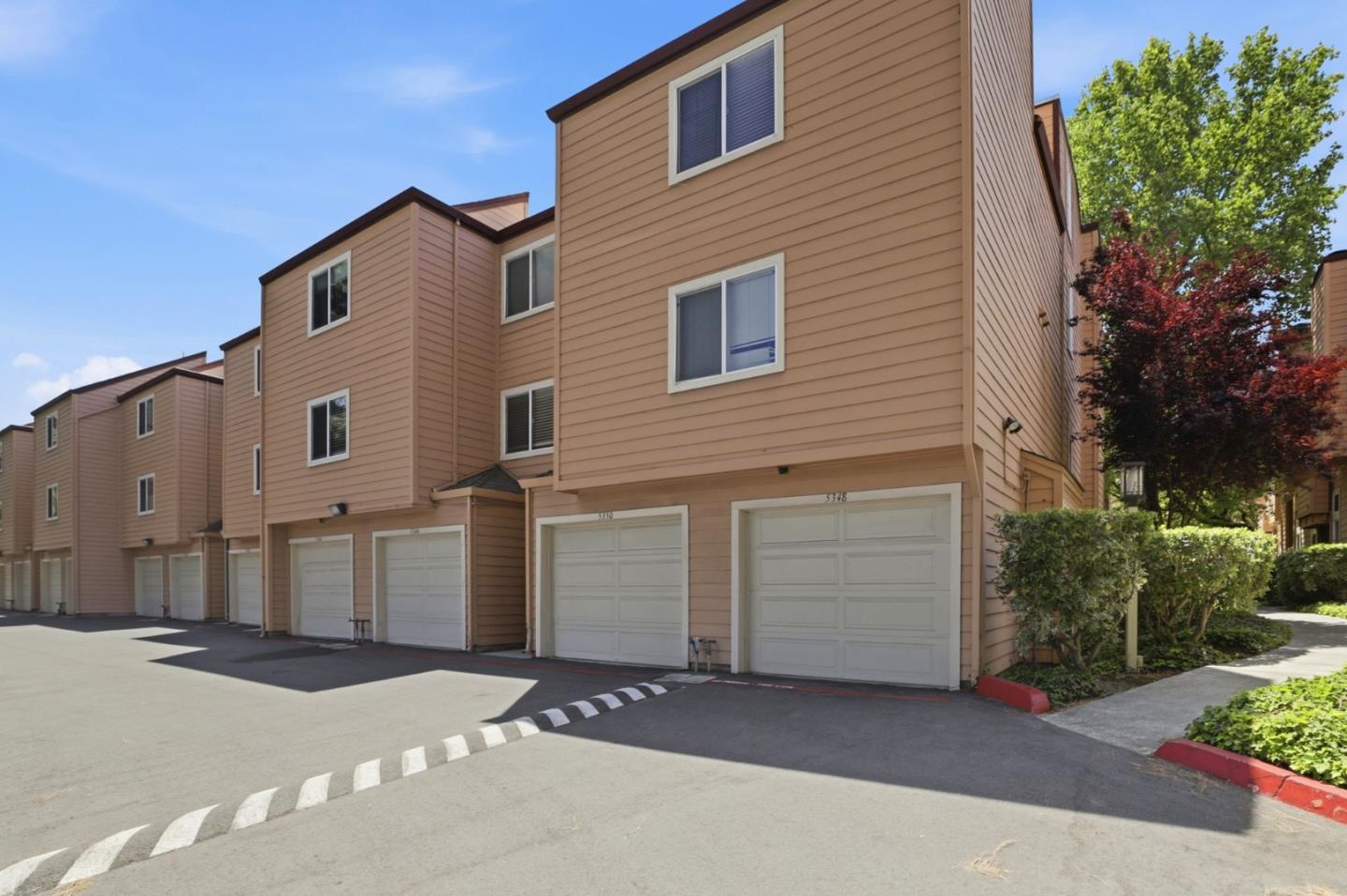 Property photo 38