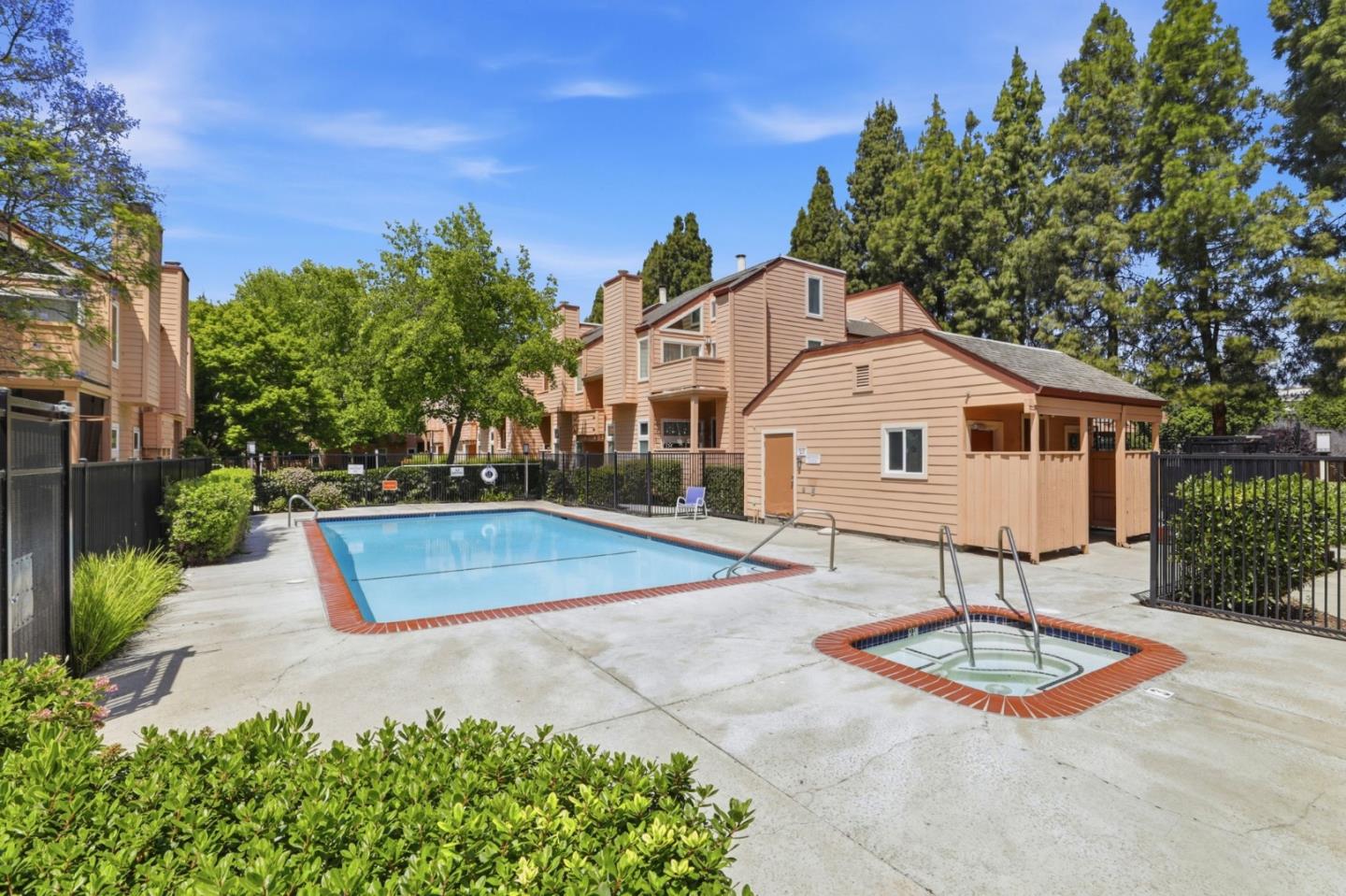 Property photo 42