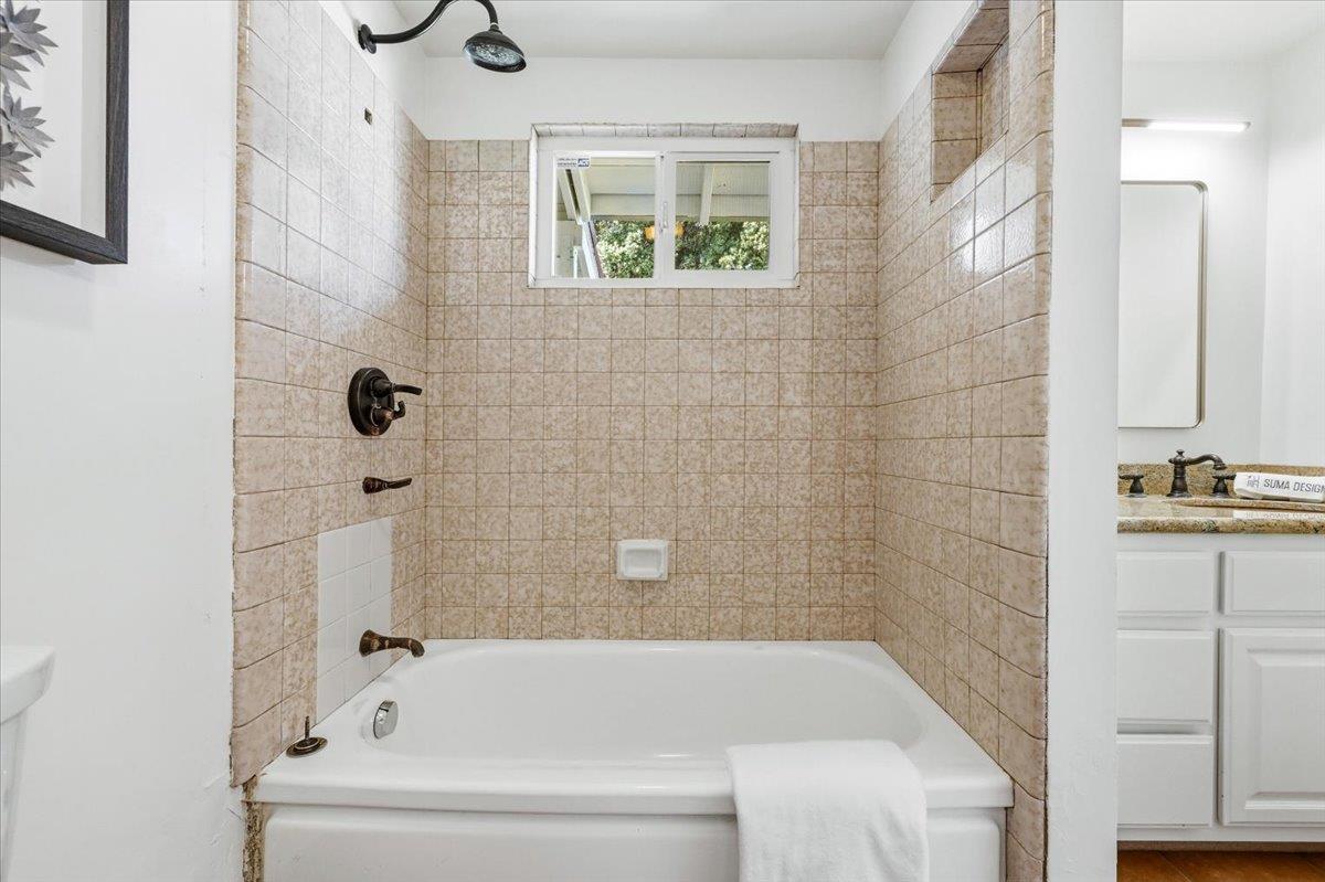 Property photo 50