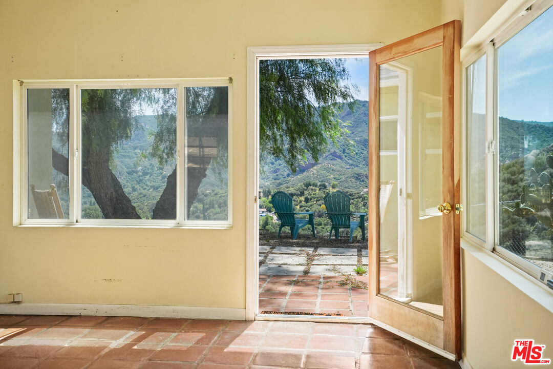 Property photo 24