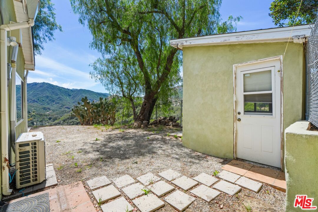Property photo 34