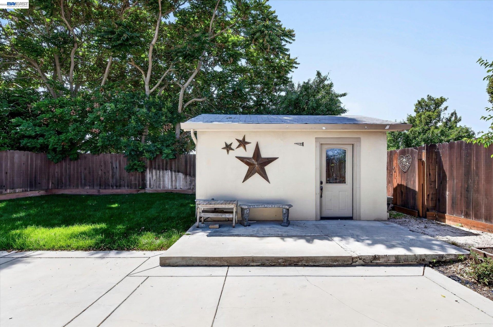Property photo 34