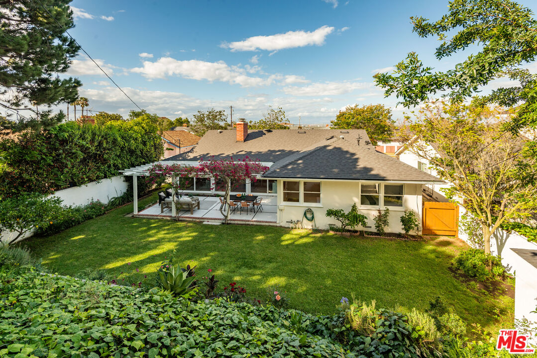 Property photo 32