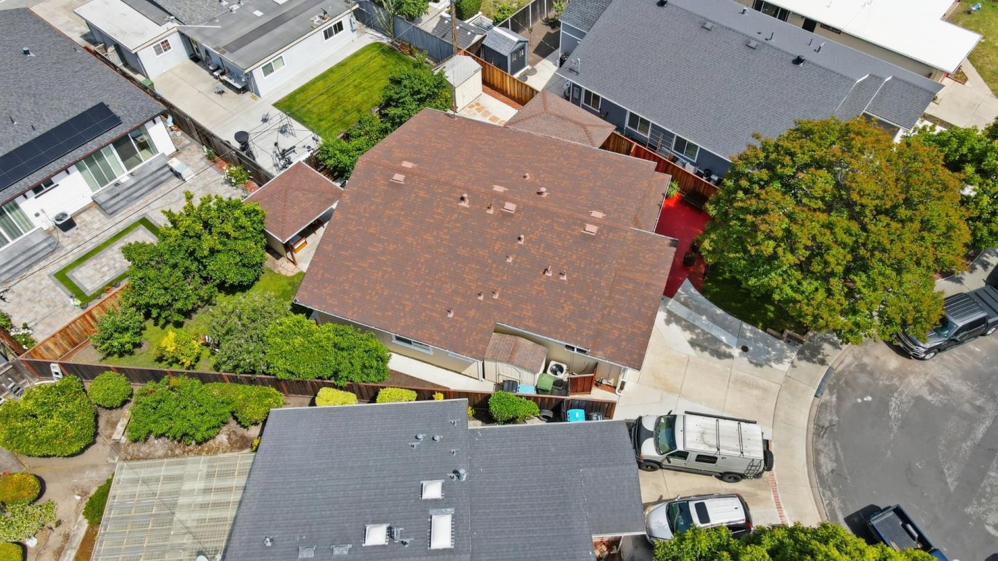 Property photo 35