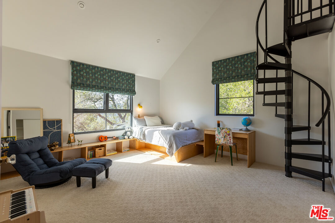 Property photo 43
