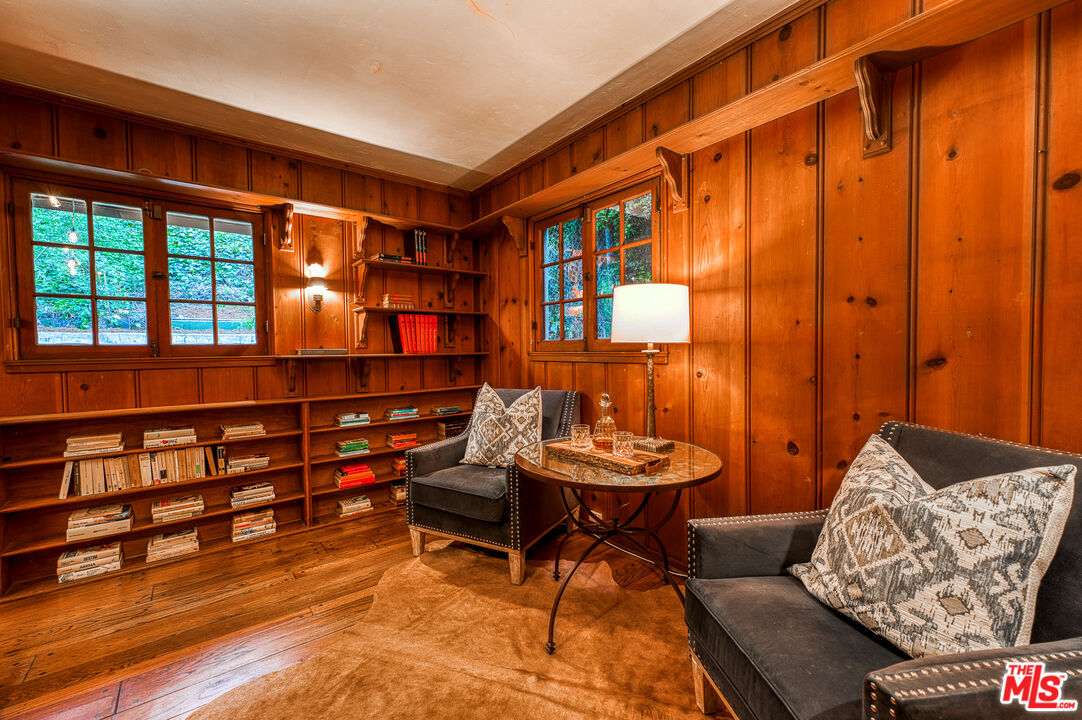 Property photo 38