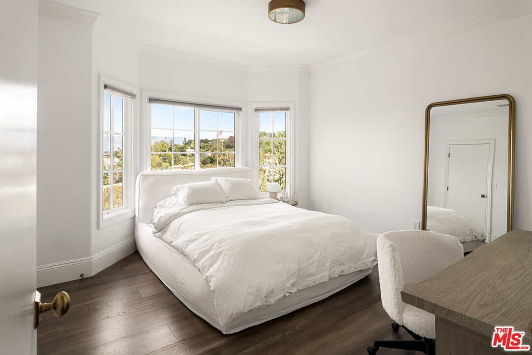 Property photo 46