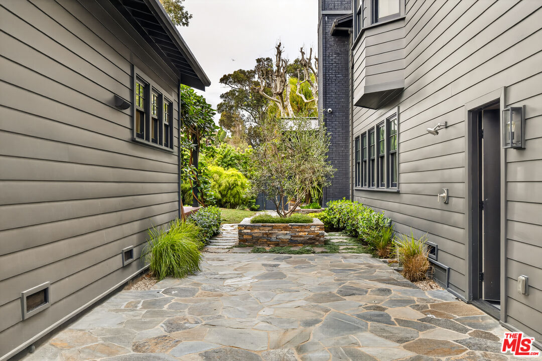 Property photo 51