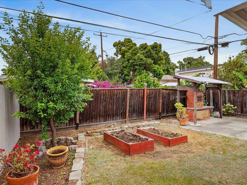 Property photo 30