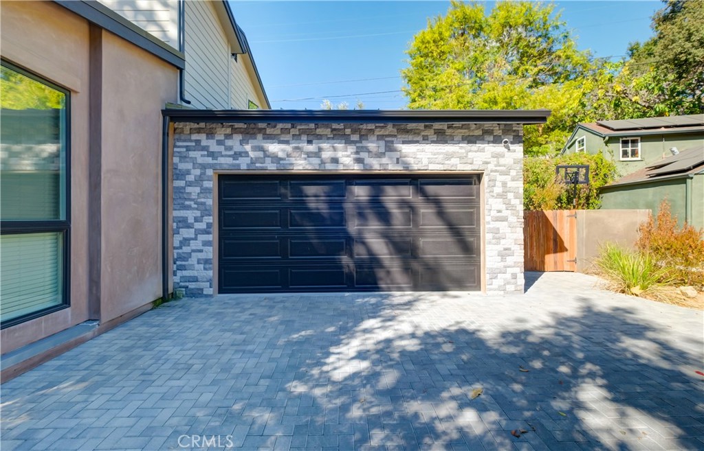 Property photo 44