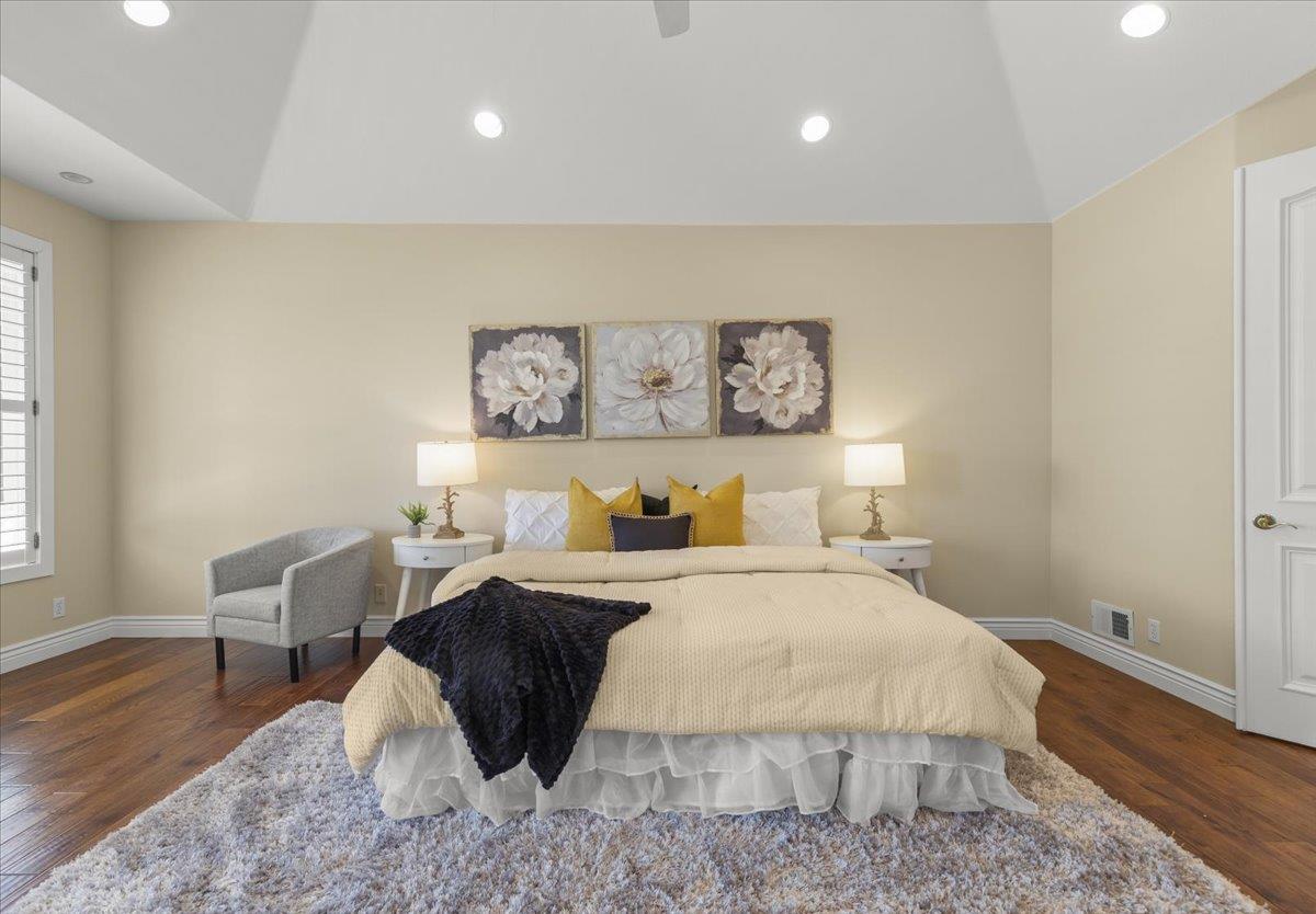 Property photo 25