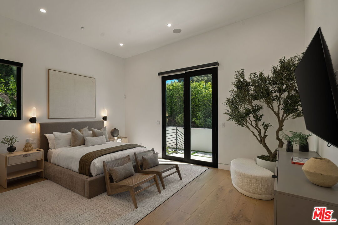 Property photo 42