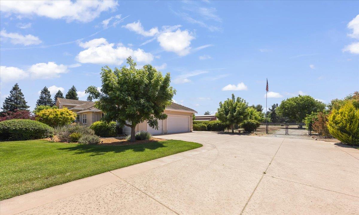 Property photo 46