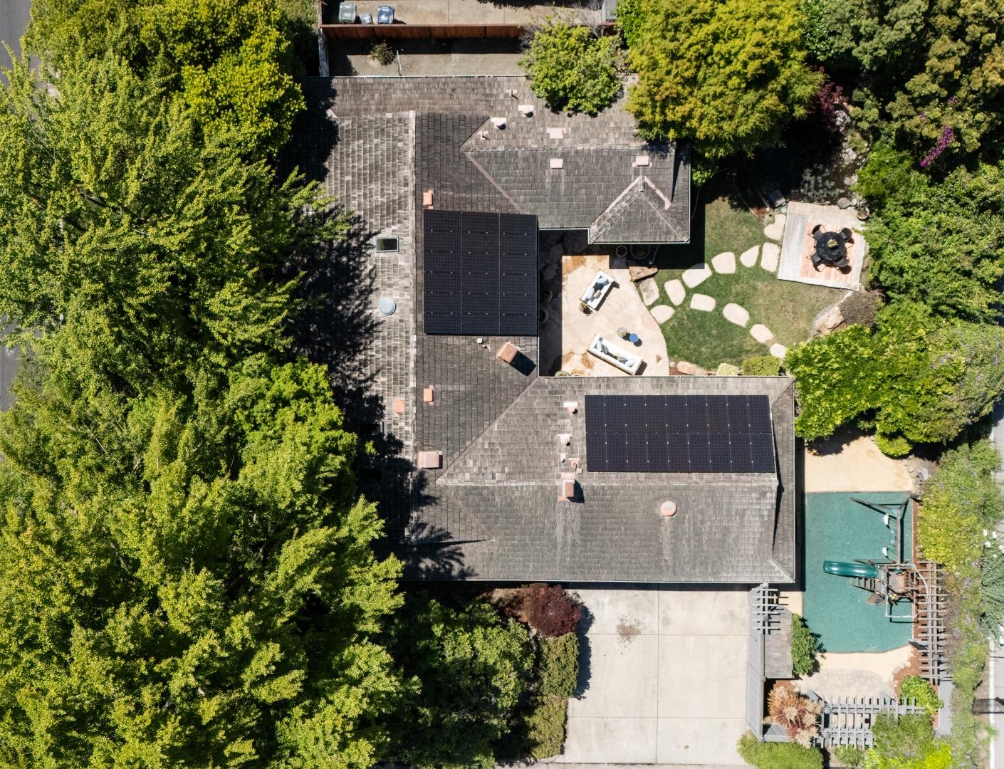 Property photo 38