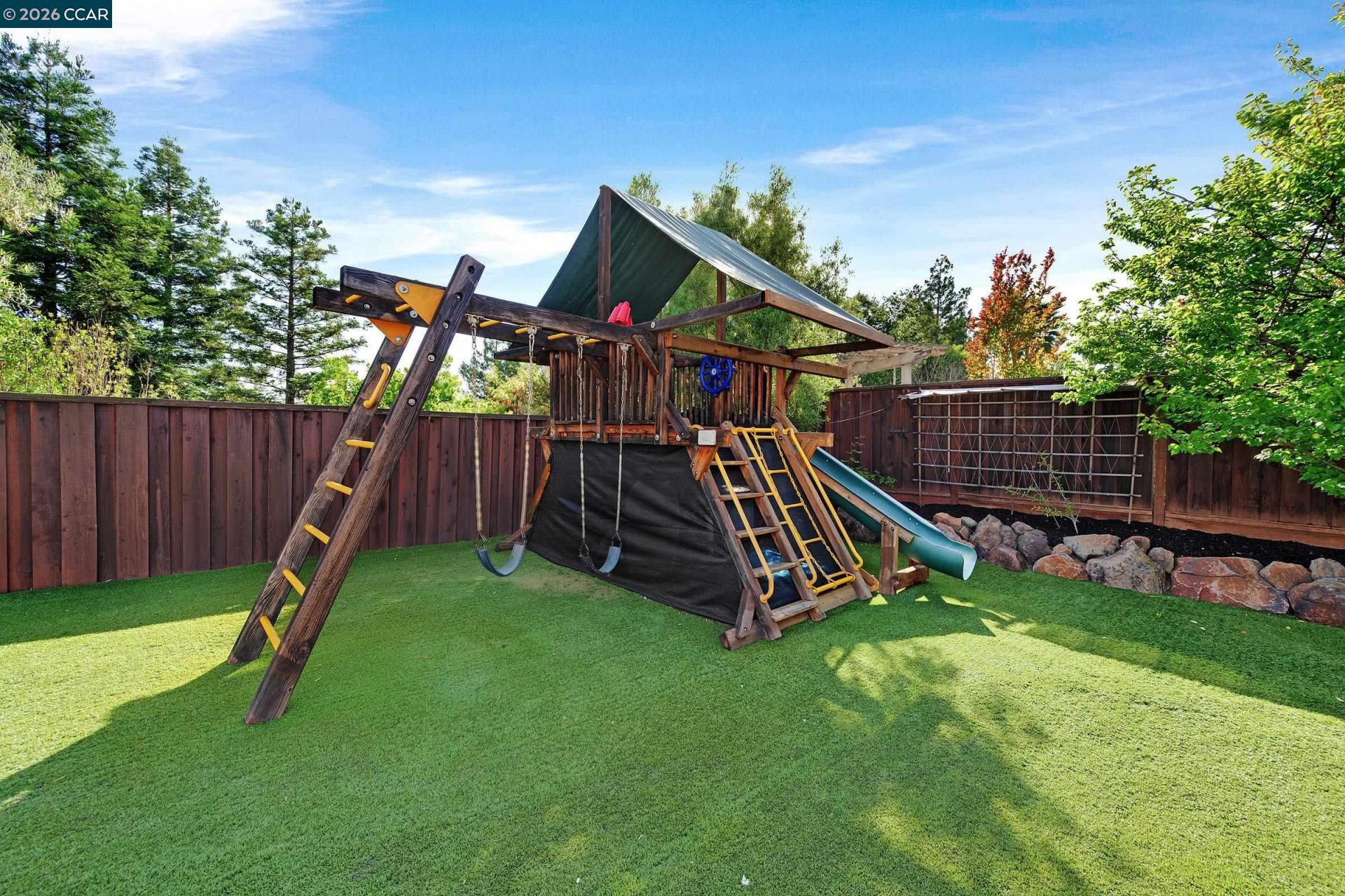Property photo 35