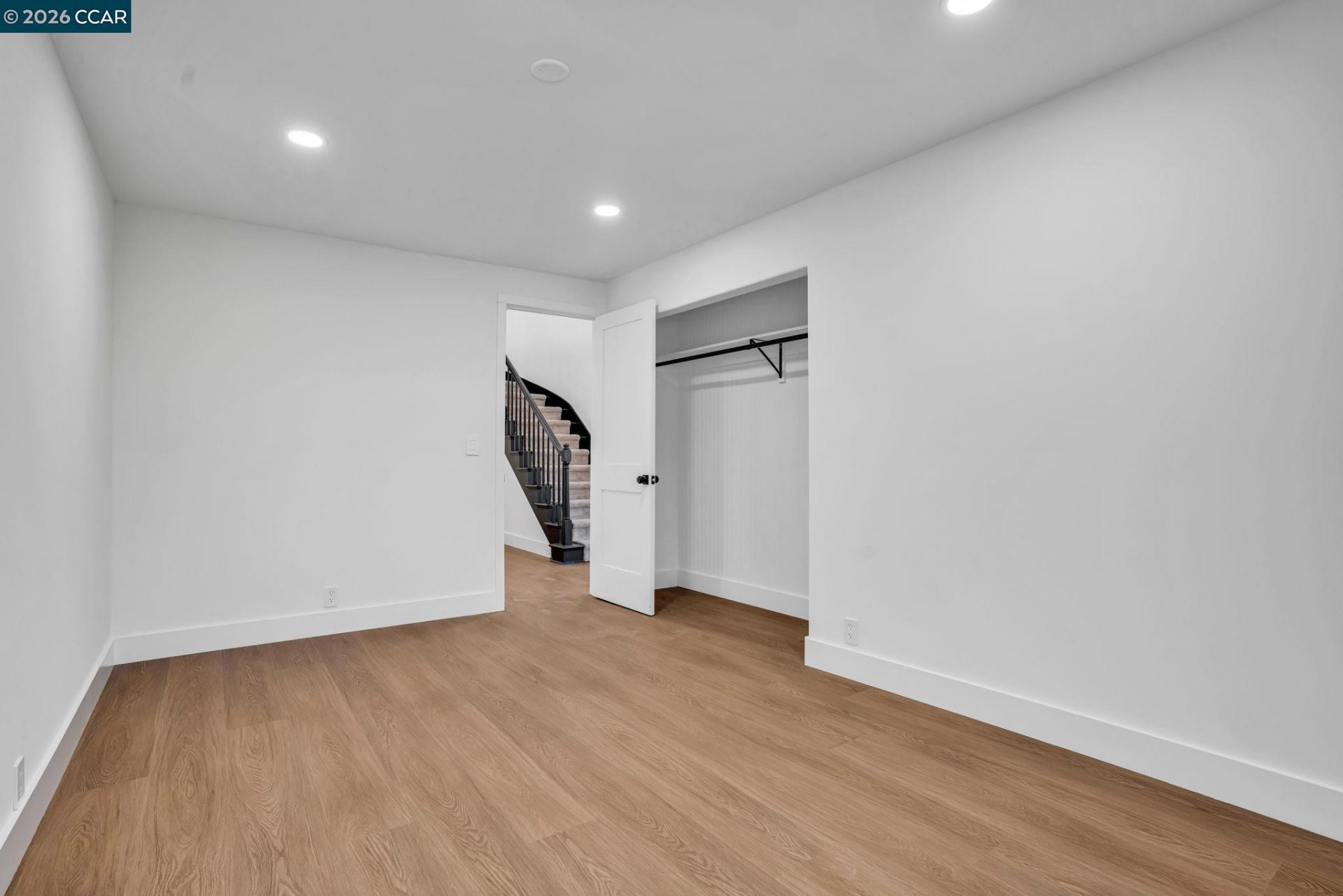 Property photo 50