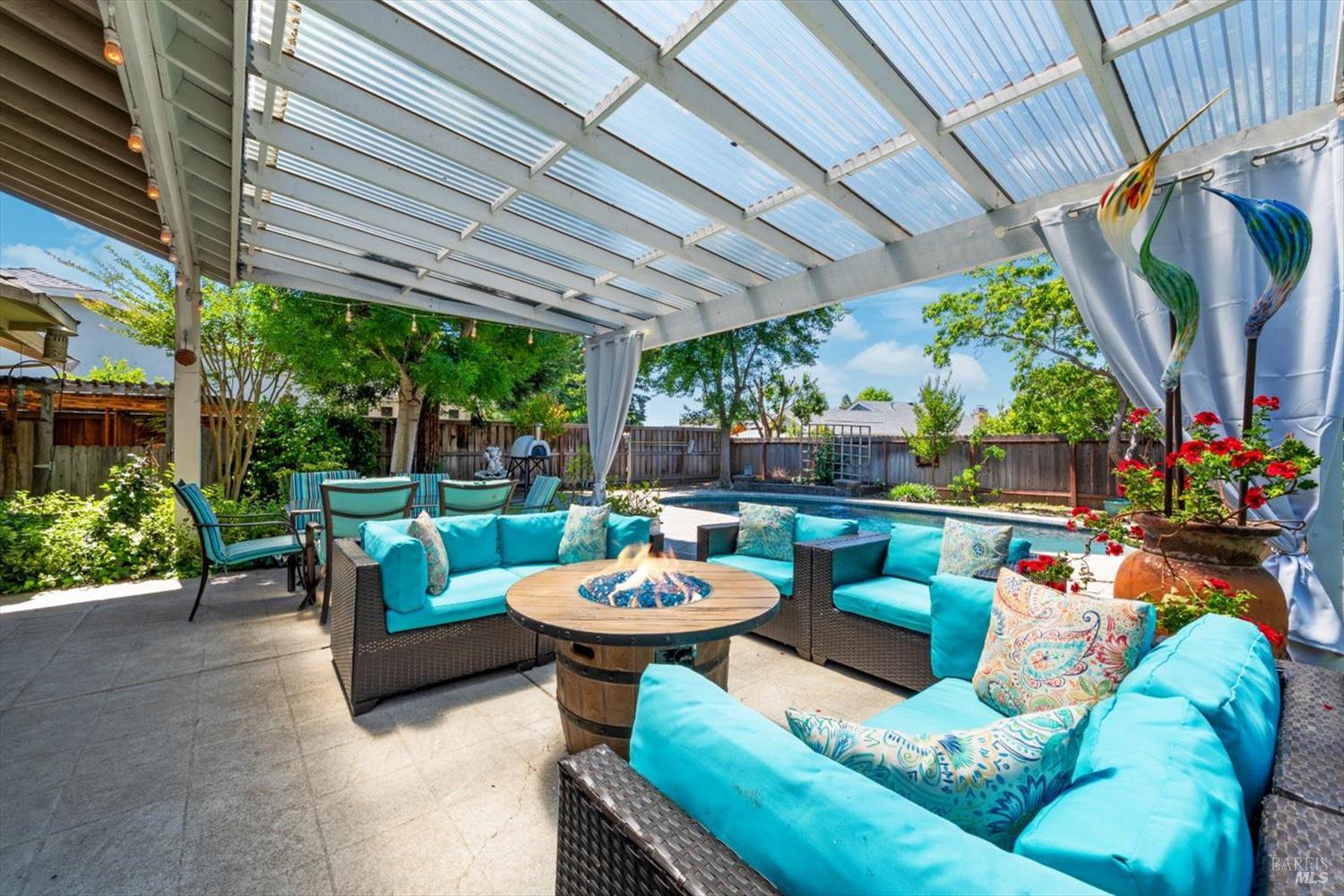 Property photo 35