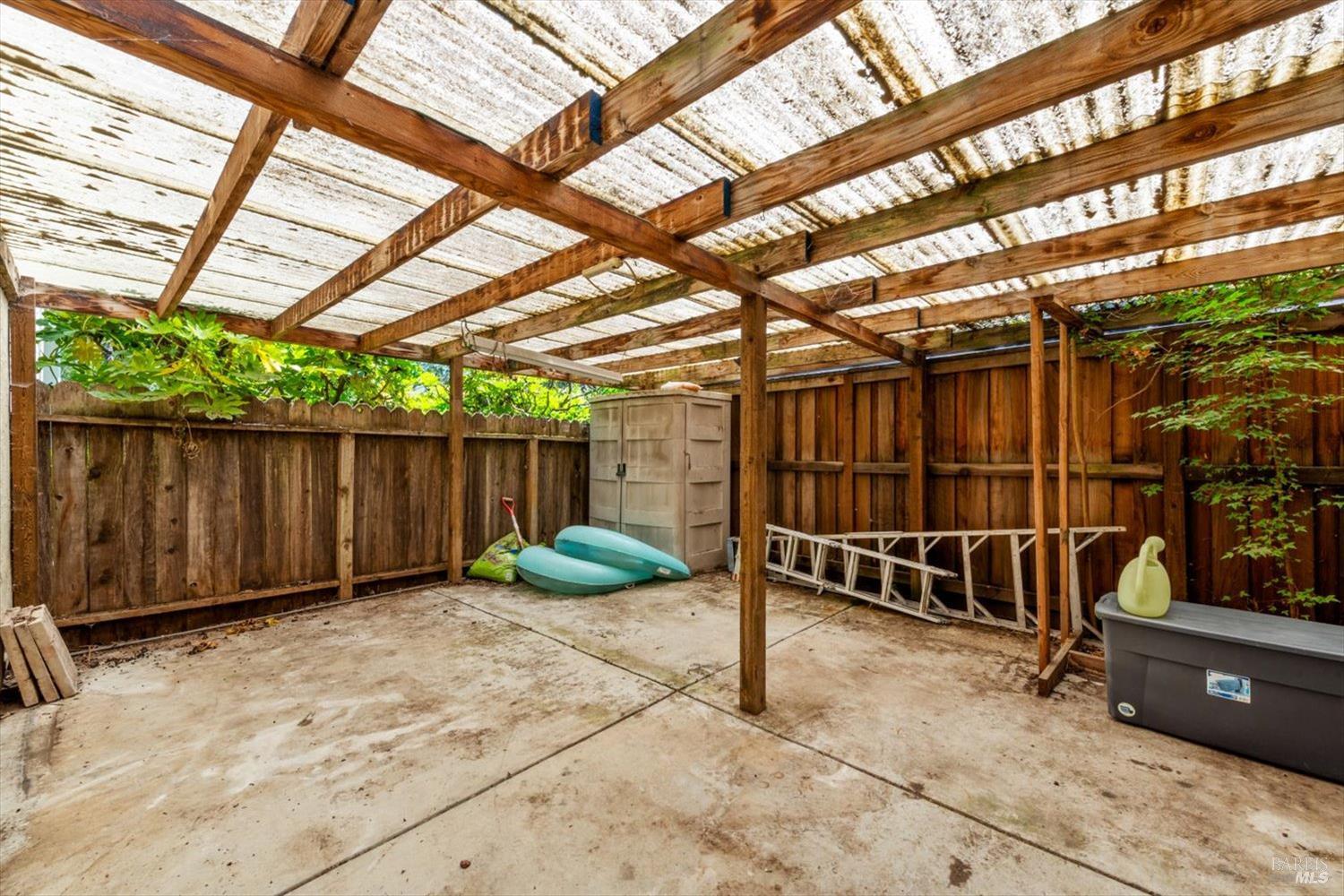 Property photo 40