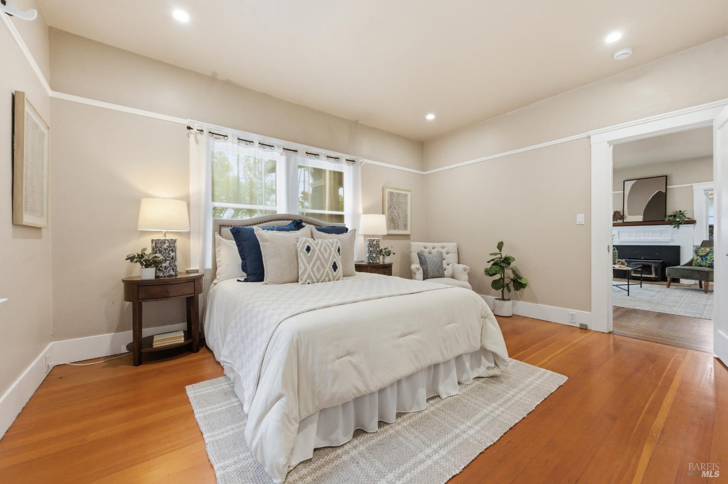 Property photo 35