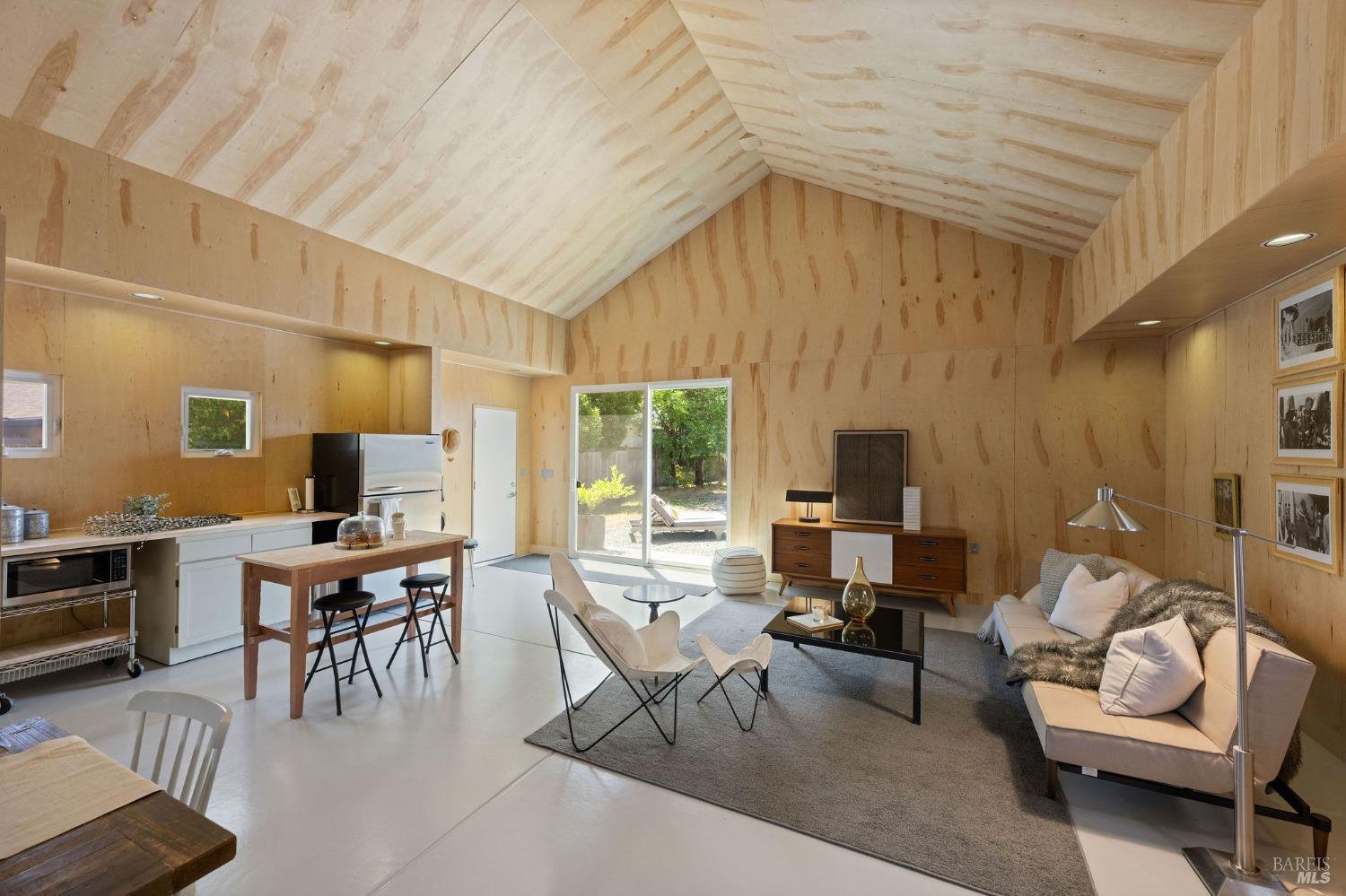 Property photo 32