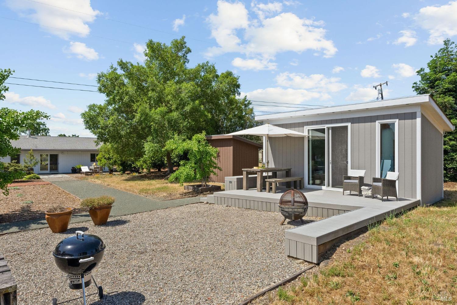 Property photo 38