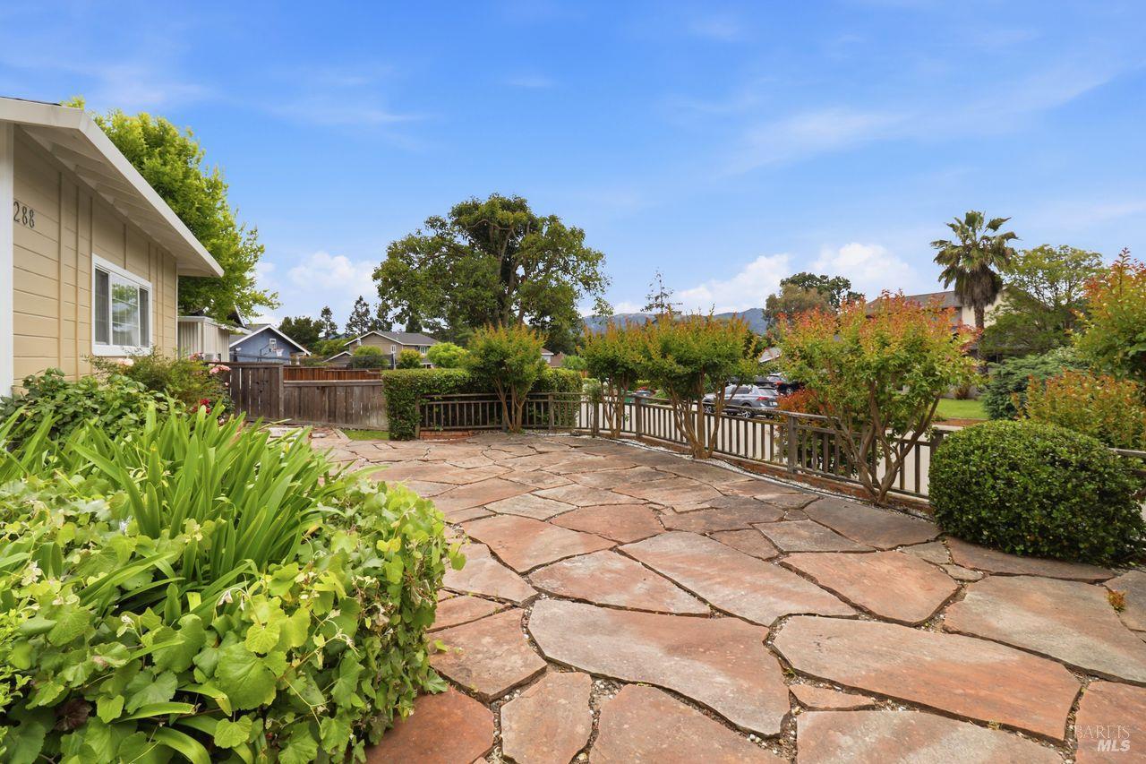Property photo 34