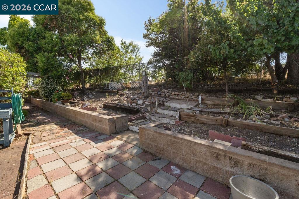 Property photo 31