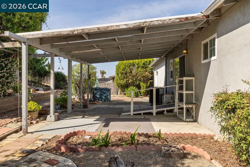 Property photo 37