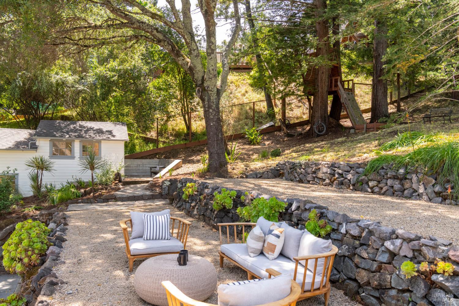 Property photo 46