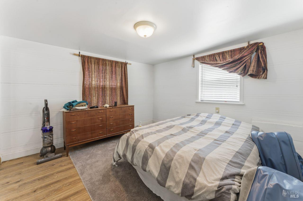 Property photo 32