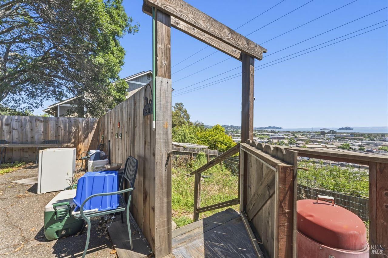 Property photo 38
