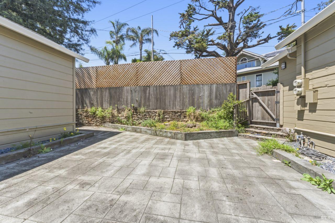 Property photo 45