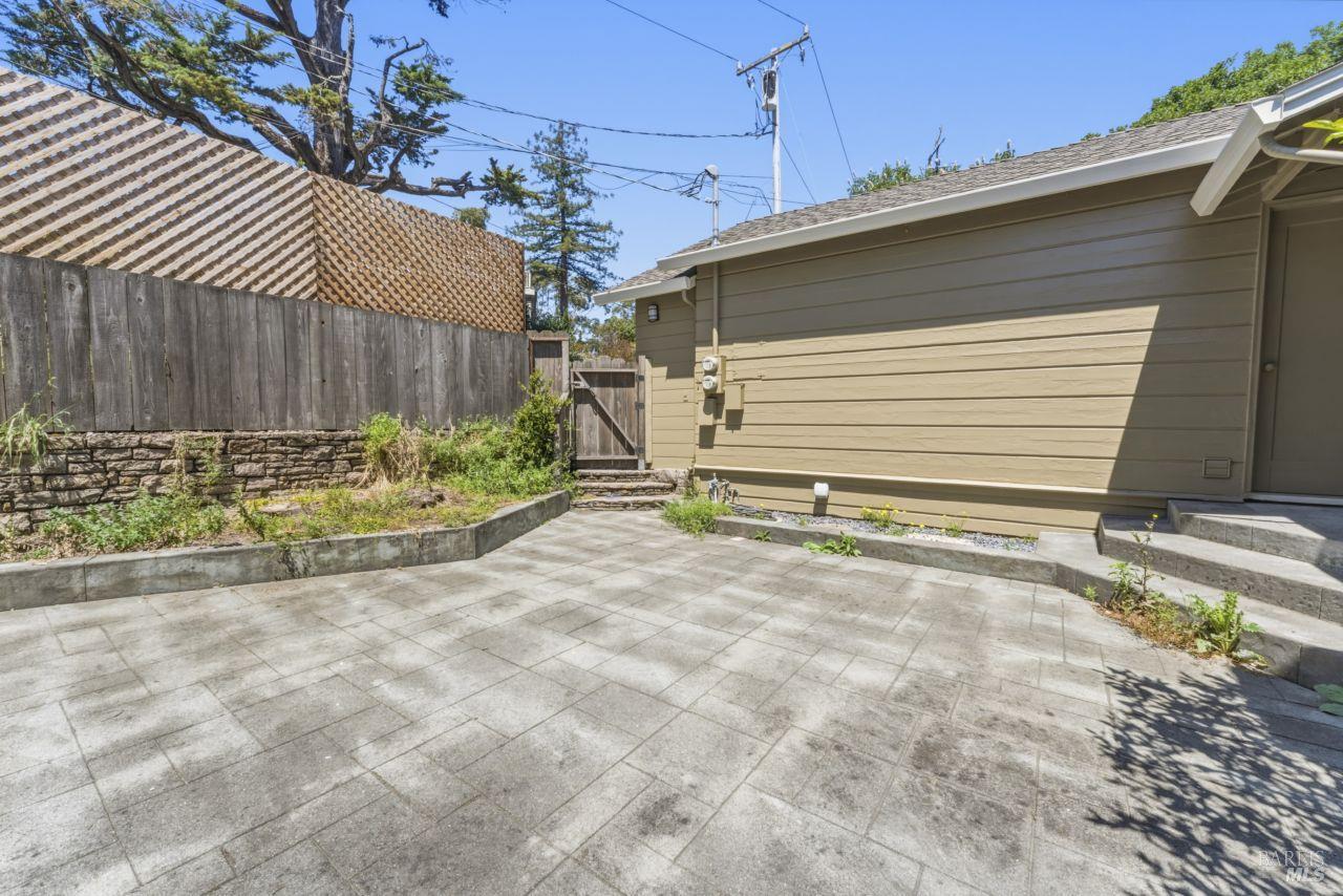Property photo 46