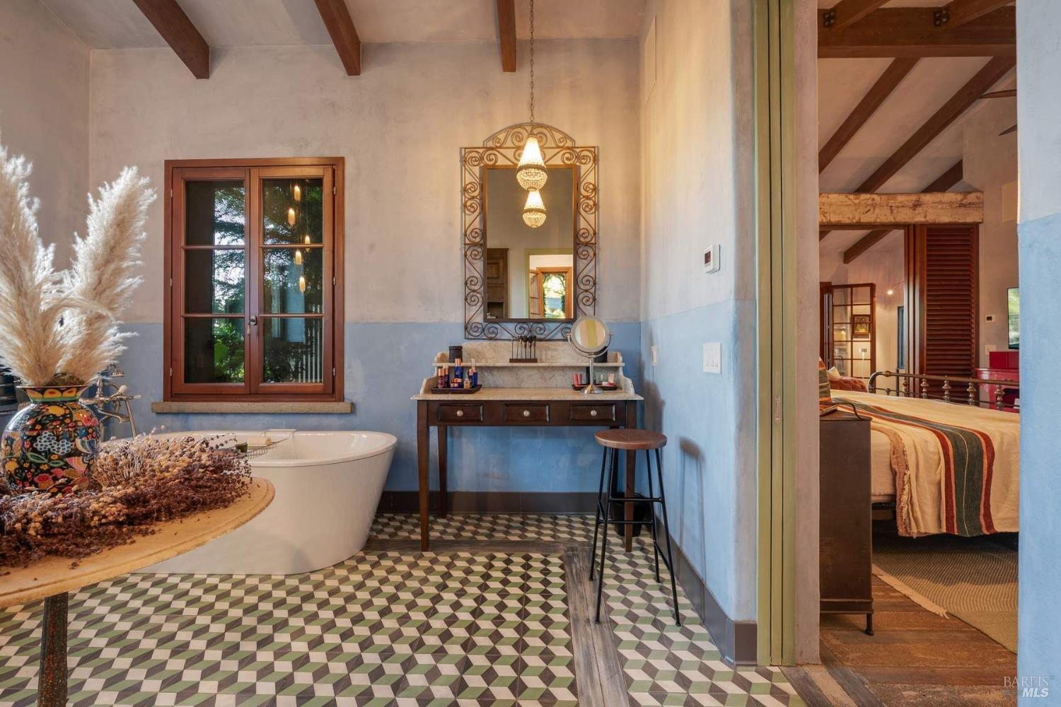 Property photo 35