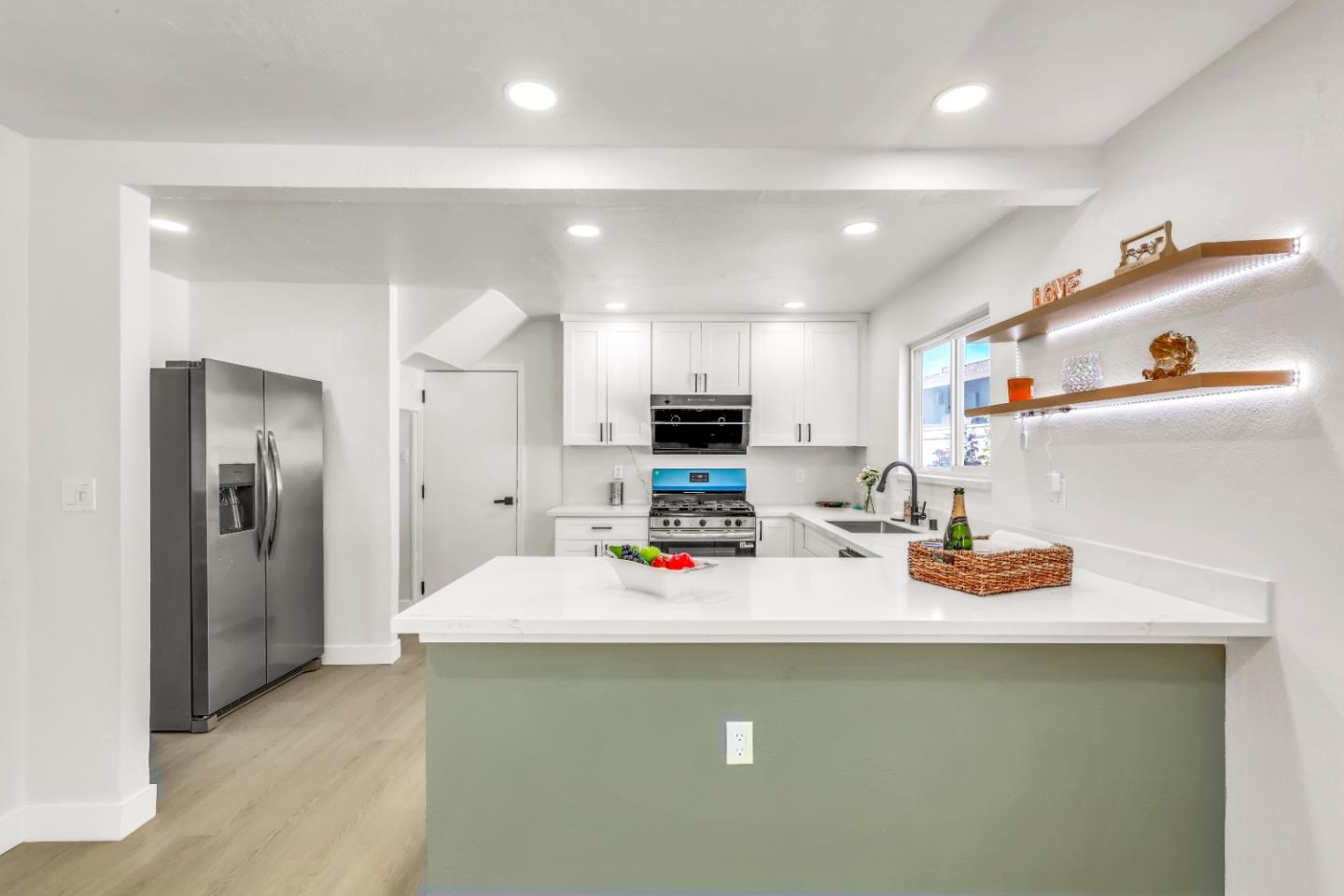 Property photo 24