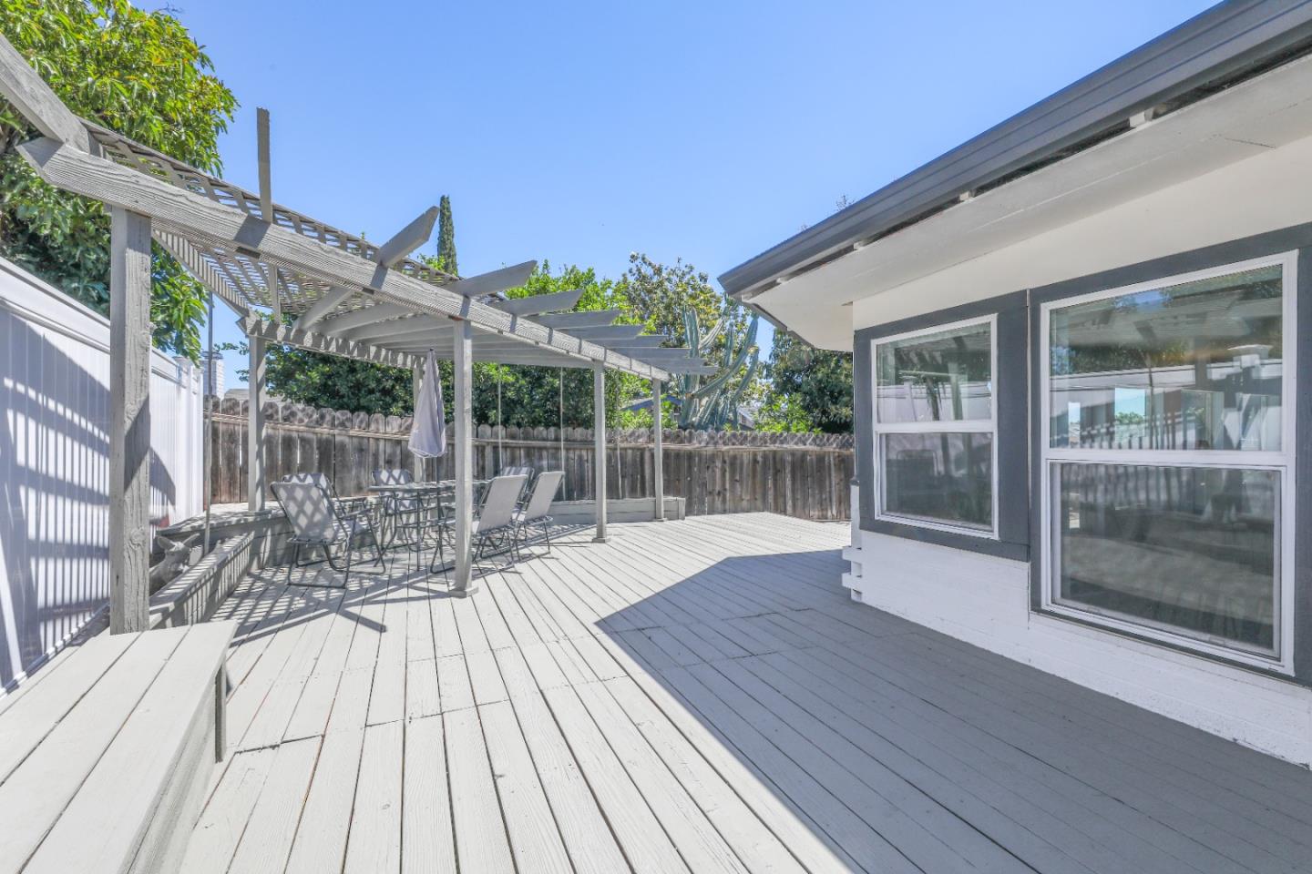 Property photo 46