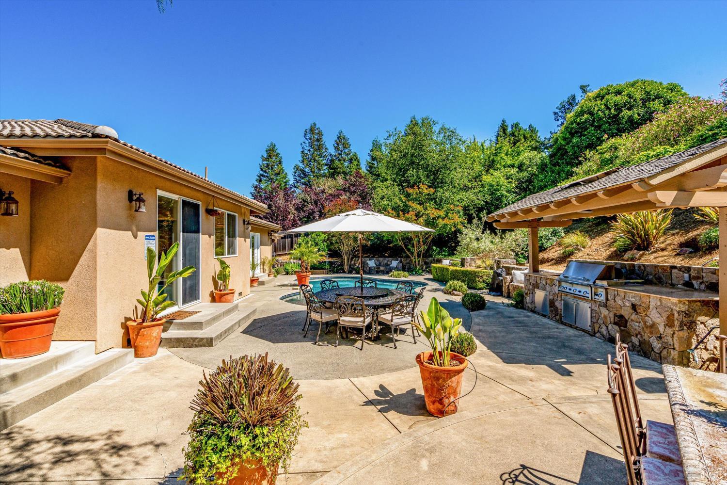 Property photo 42