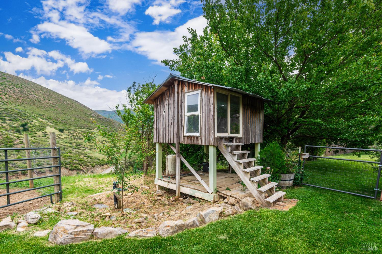 Property photo 43