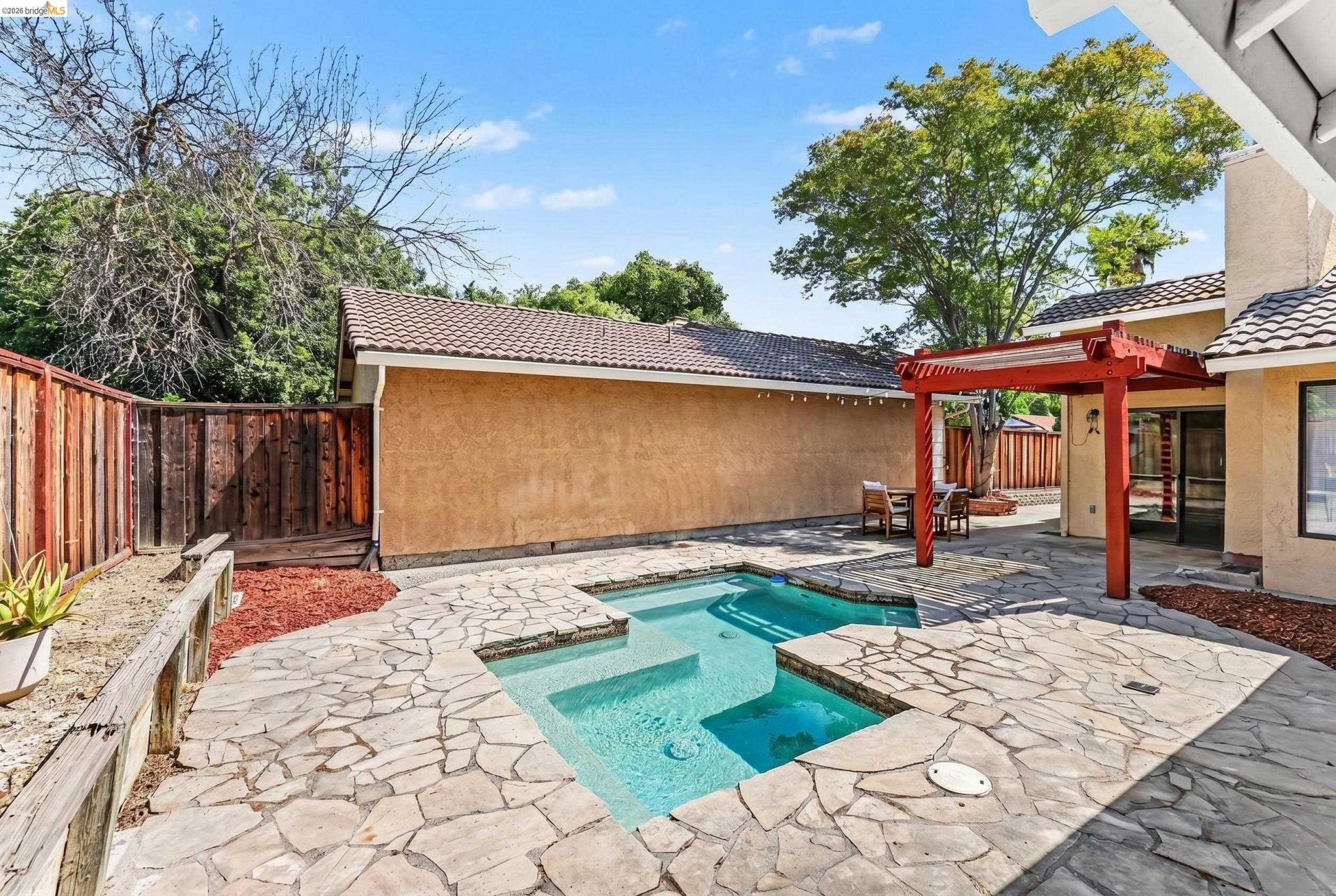 Property photo 30