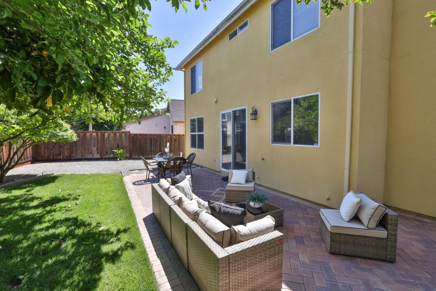 Property photo 28