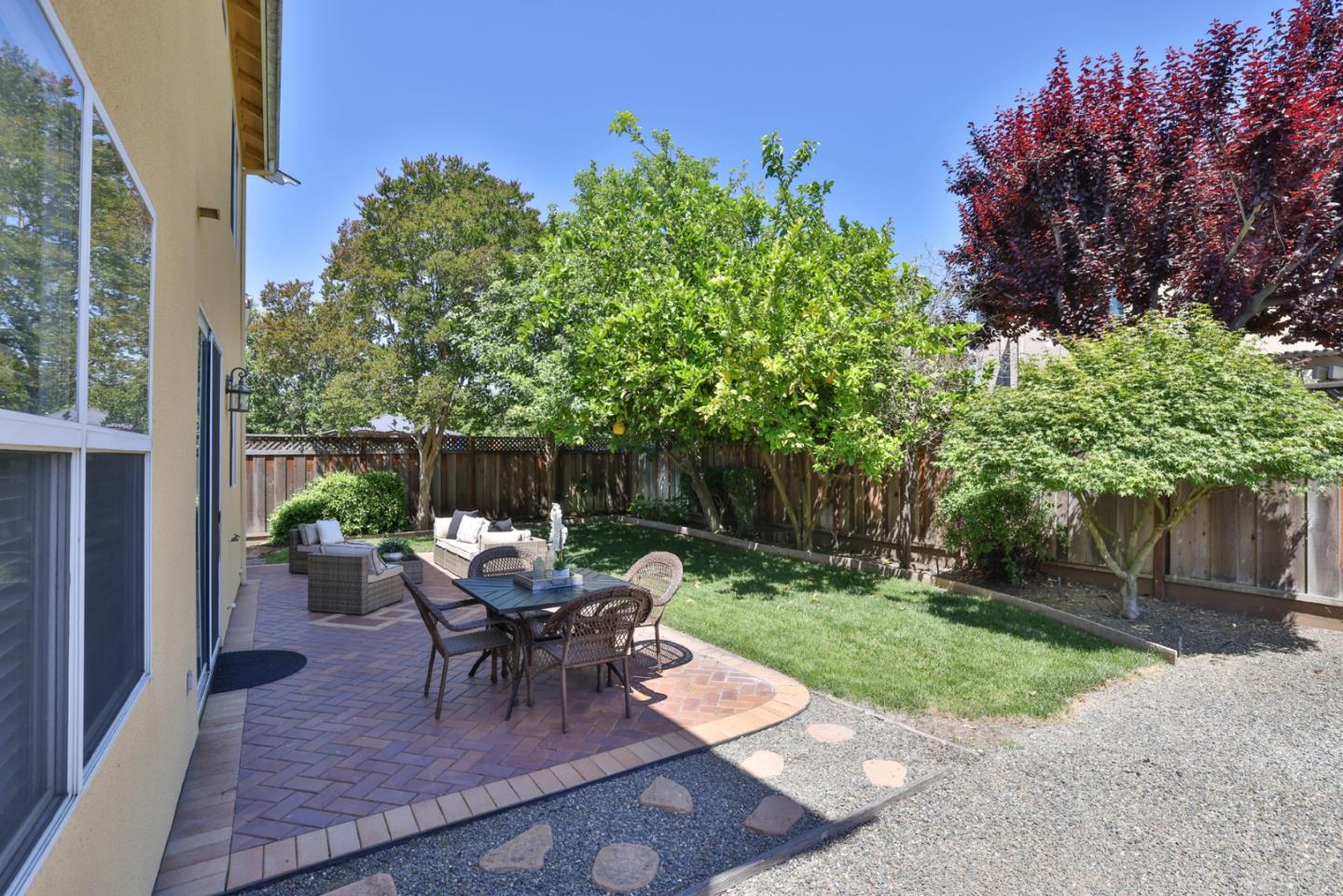 Property photo 32