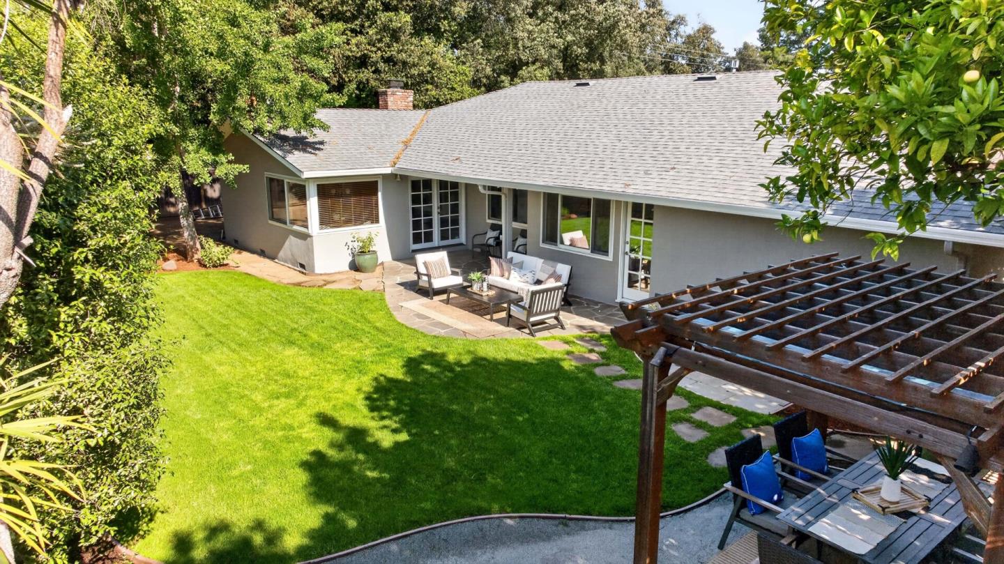 Property photo 40