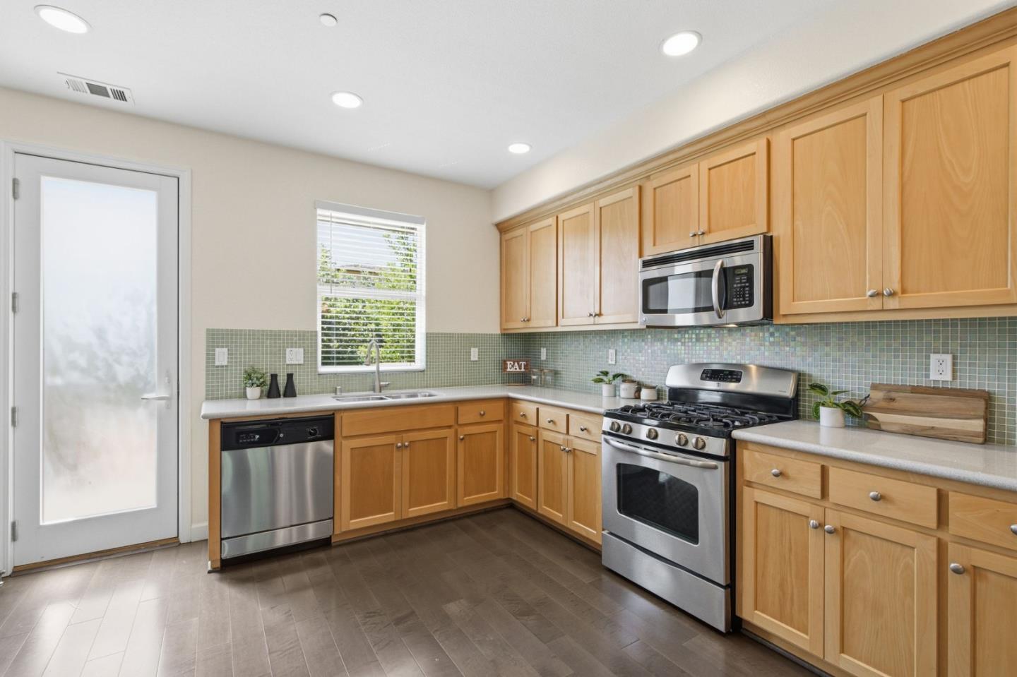 Property photo 22