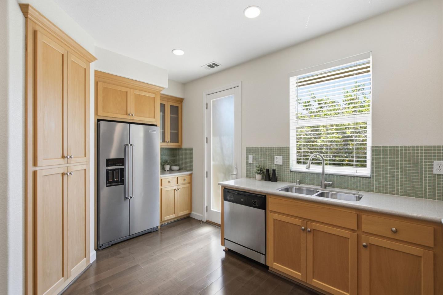 Property photo 24