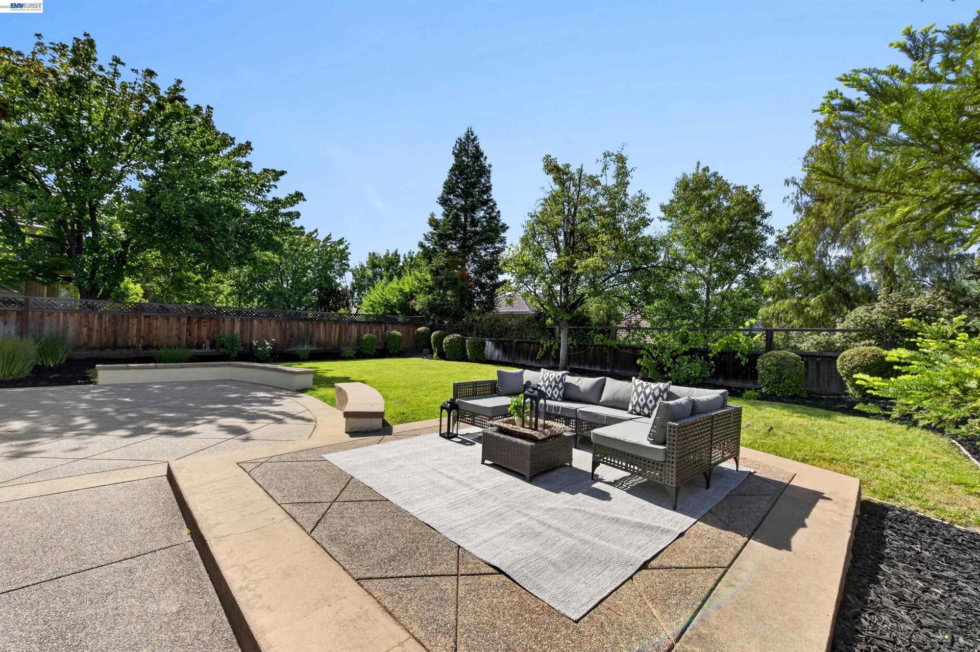 Property photo 50